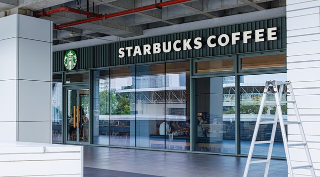 Starbucks 매장